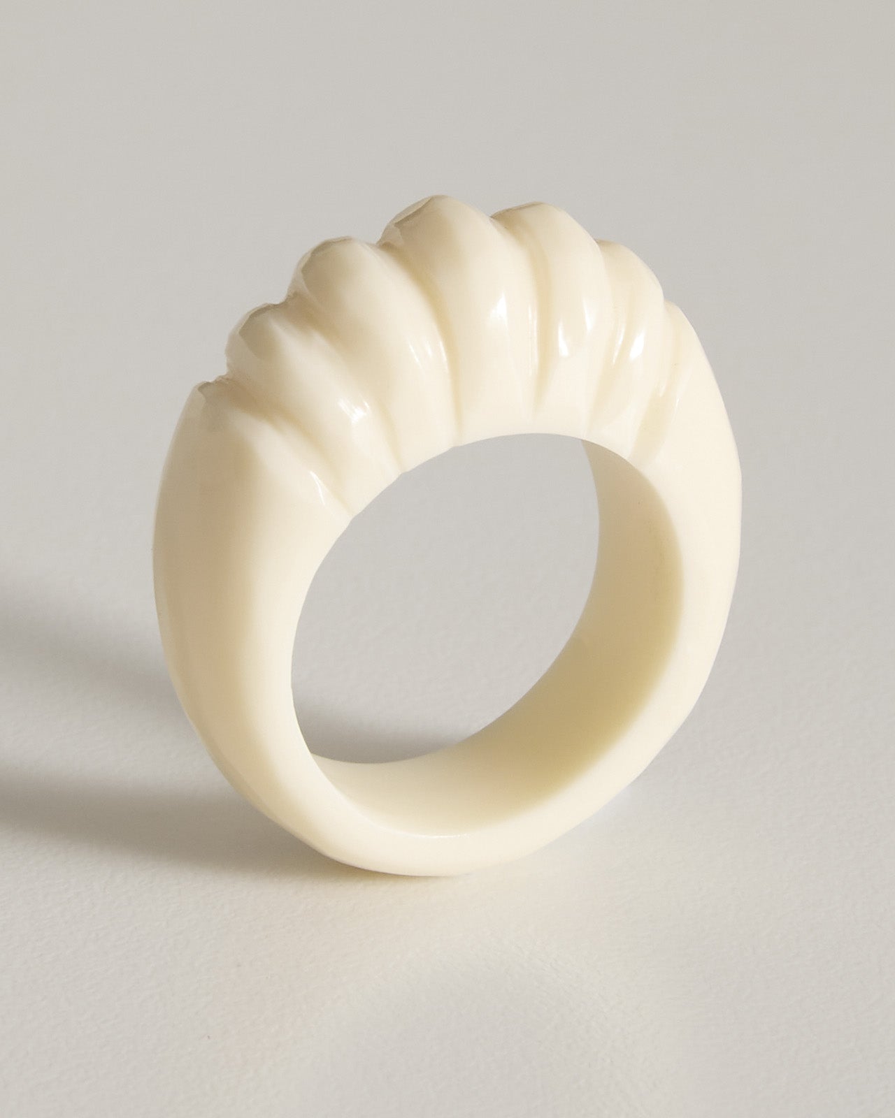 Ivory Shell Ring – blōme
